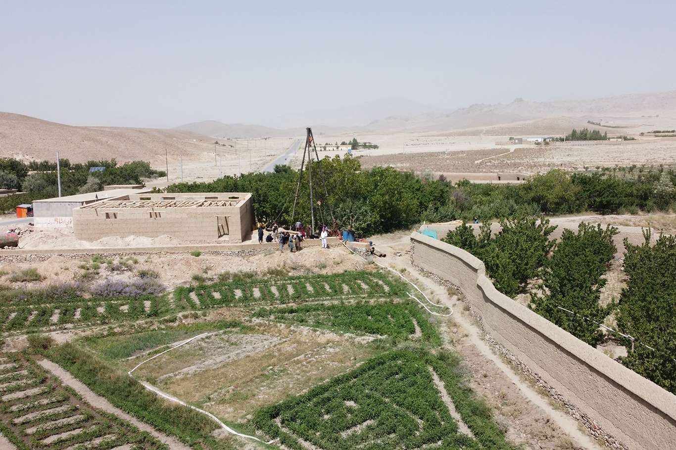Yetimler Vakfı Afganistan'ın çeşitli bölgelerinde su kuyusu çalışması başlattı